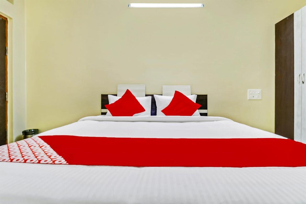 Oyo J P Palace Hotel Dod Ballāpur Екстериор снимка